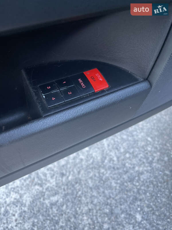 Седан Audi A4 2005 в Белой Церкви