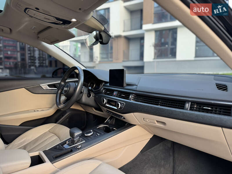 Седан Audi A4 2016 в Тернополе