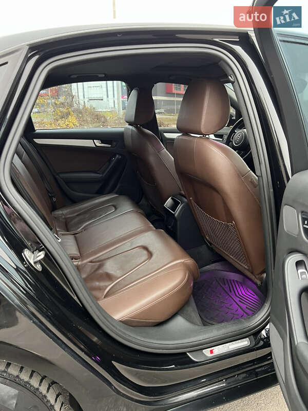 Седан Audi A4 2015 в Києві