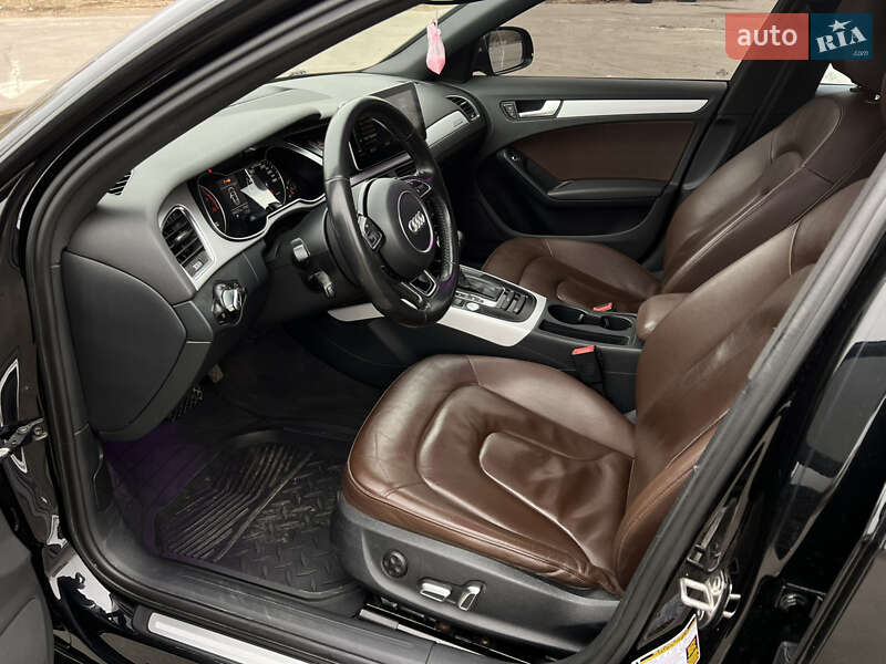 Седан Audi A4 2015 в Києві