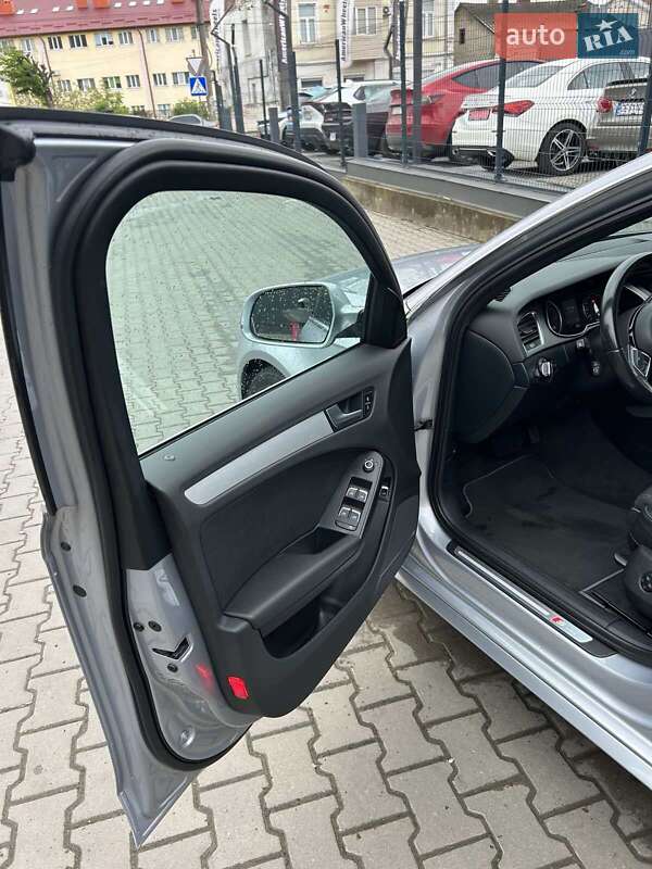 Седан Audi A4 2014 в Кіцмані