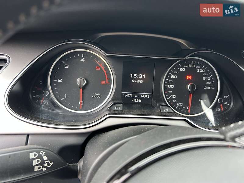 Седан Audi A4 2014 в Кіцмані