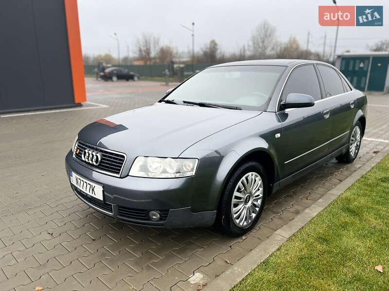 Седан Audi A4 2004 в Виннице
