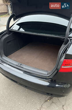 Седан Audi A4 2012 в Прилуках