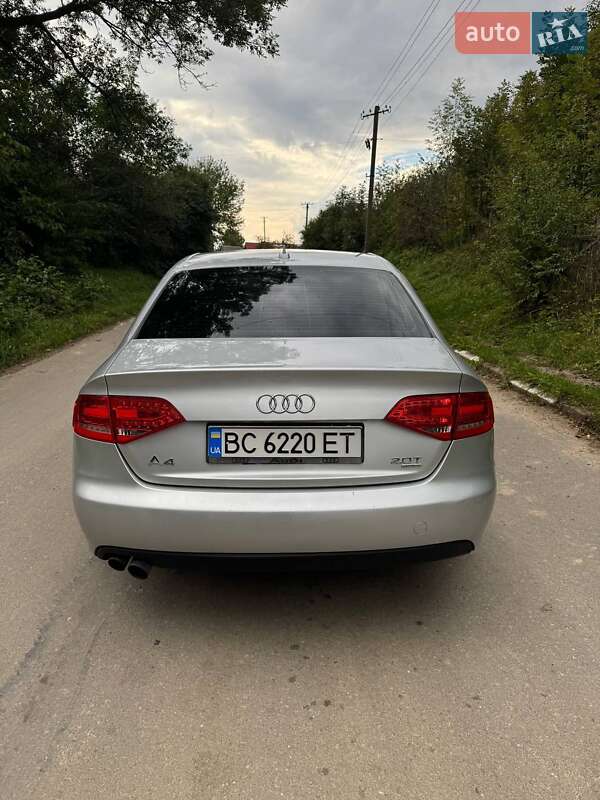 Седан Audi A4 2010 в Львові