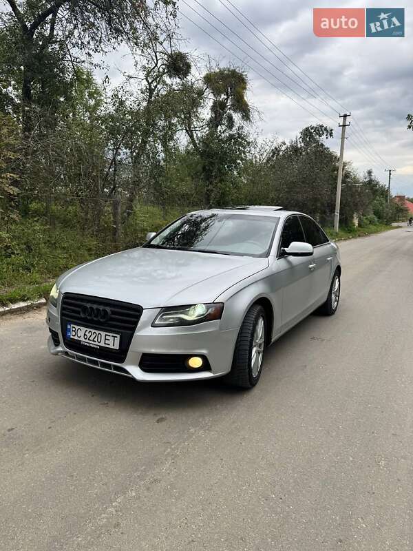 Седан Audi A4 2010 в Львові