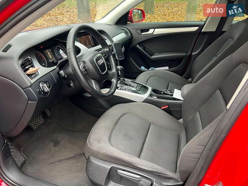Універсал Audi A4 2011 в Києві