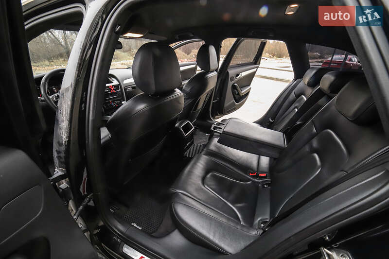 Універсал Audi A4 2011 в Львові