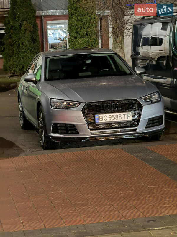 Седан Audi A4 2016 в Стрию