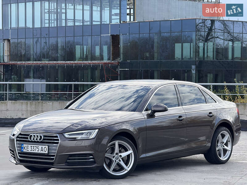 Седан Audi A4 2018 в Києві фото 3 Седан Audi A4 2018 в Києві