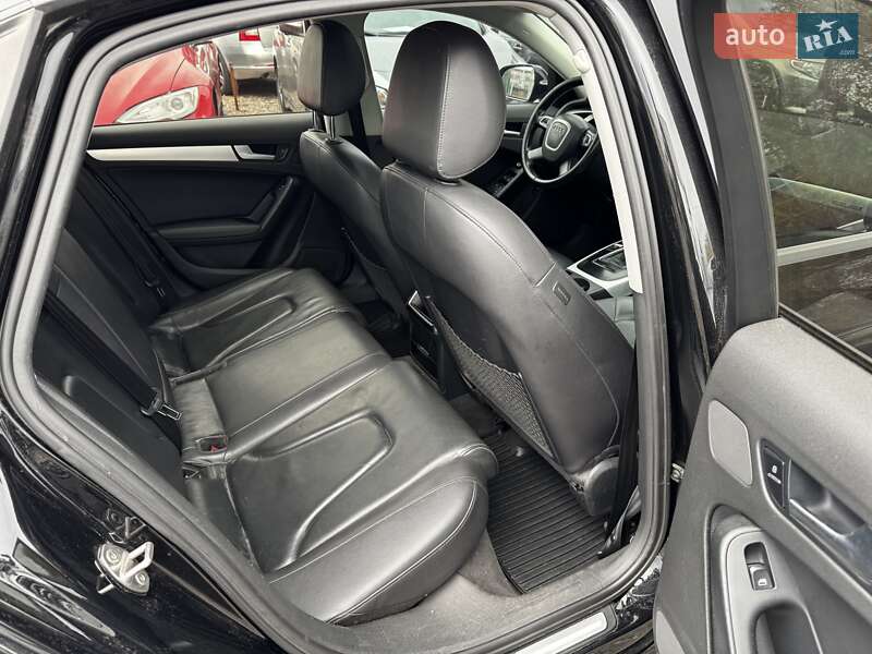 Седан Audi A4 2011 в Києві фото 12 Седан Audi A4 2011 в Києві