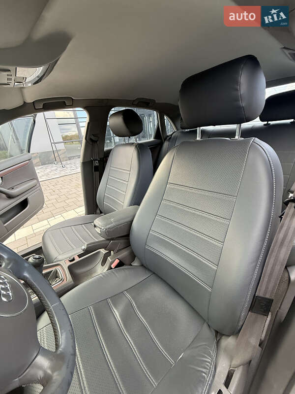 Седан Audi A4 2004 в Перегінське фото 4 Седан Audi A4 2004 в Перегінське