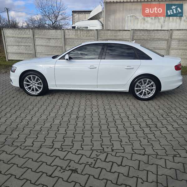 Седан Audi A4 2015 в Кутах