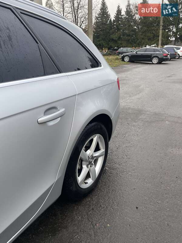 Універсал Audi A4 2013 в Дубні