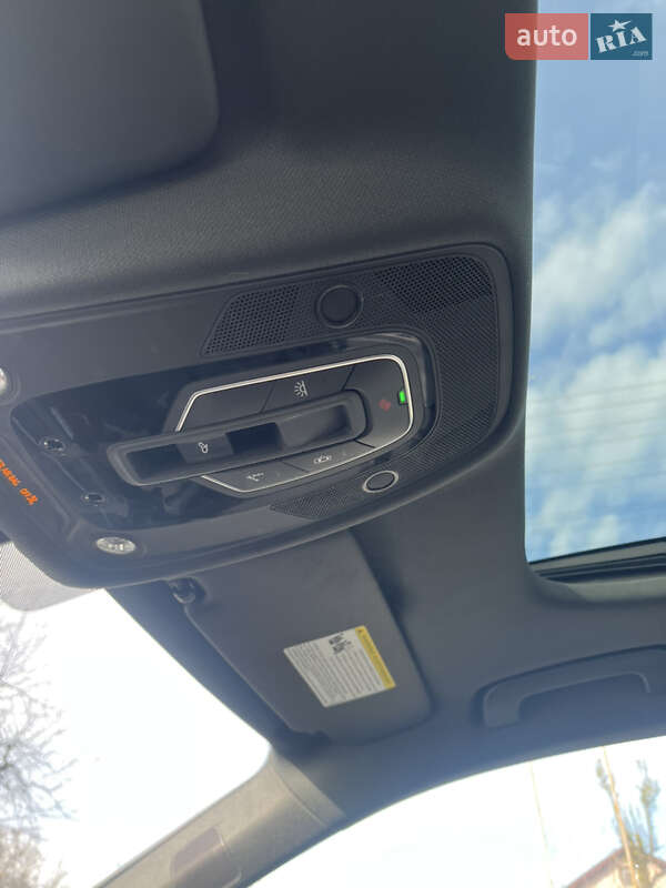 Седан Audi A4 2021 в Івано-Франківську