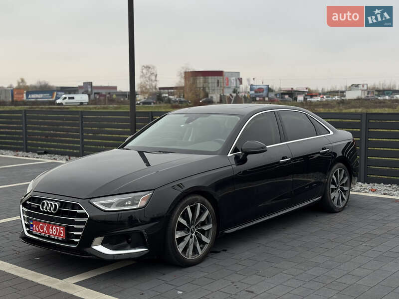 Седан Audi A4 2021 в Ужгороді