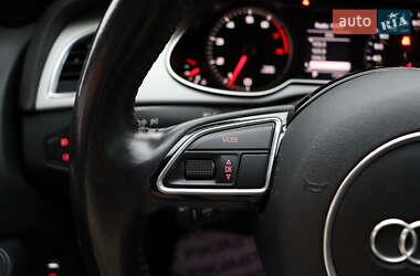 Седан Audi A4 2015 в Львове