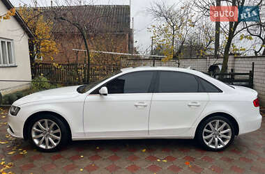 Седан Audi A4 2015 в Вінниці