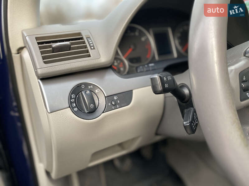 Седан Audi A4 2005 в Києві фото 19 Седан Audi A4 2005 в Києві