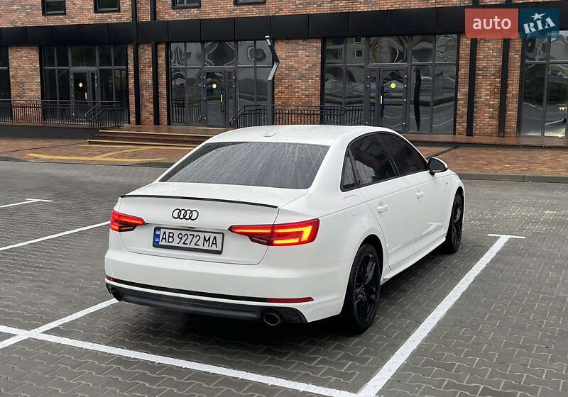 Седан Audi A4 2016 в Виннице