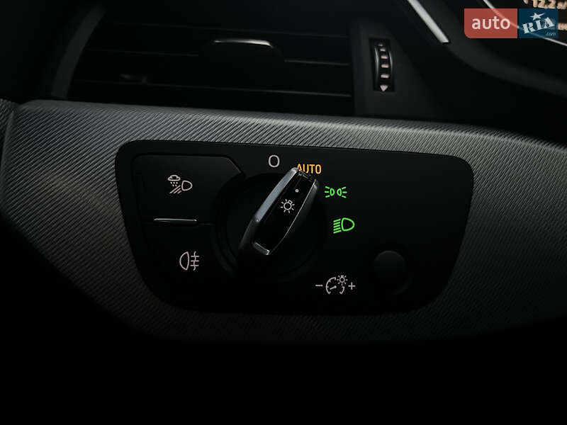 Седан Audi A4 2016 в Виннице