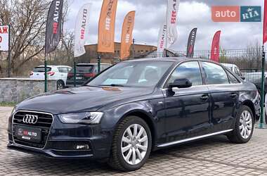Седан Audi A4 2014 в Бердичеві