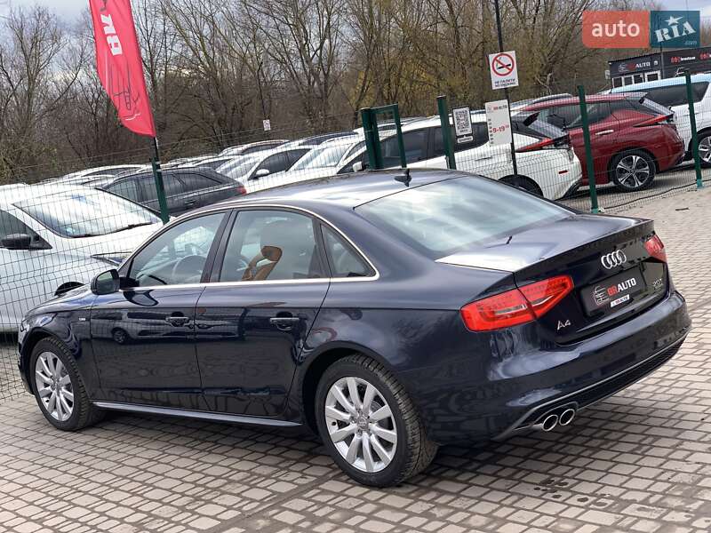 Седан Audi A4 2014 в Бердичеві