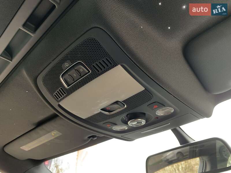 Седан Audi A4 2014 в Бердичеві