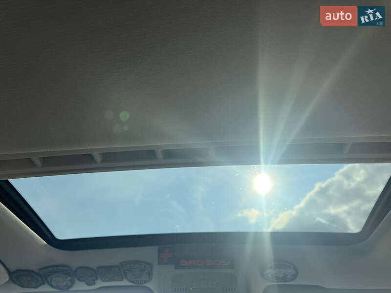 Седан Audi A4 2013 в Львові