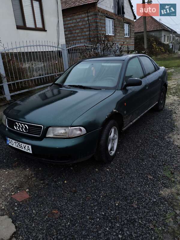 Audi A4 1995 Audi A4 1995