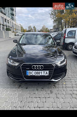 Седан Audi A4 2014 в Львові