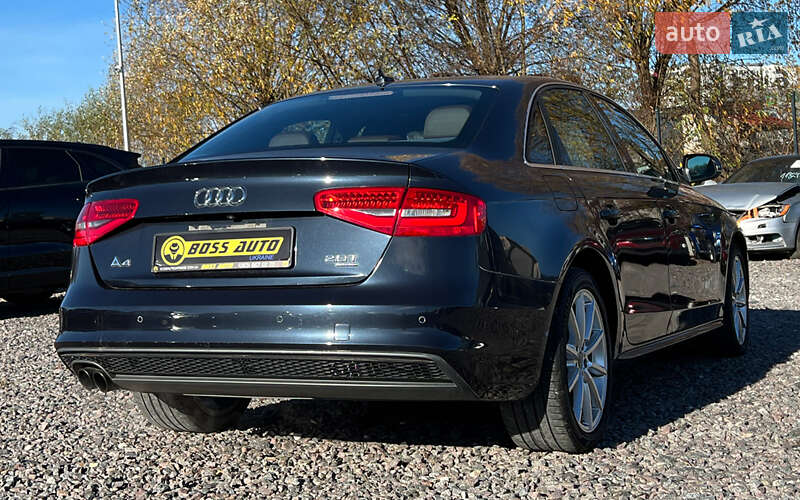 Седан Audi A4 2014 в Львові