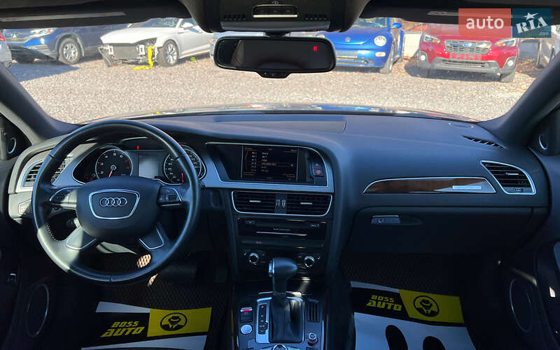 Седан Audi A4 2014 в Львові