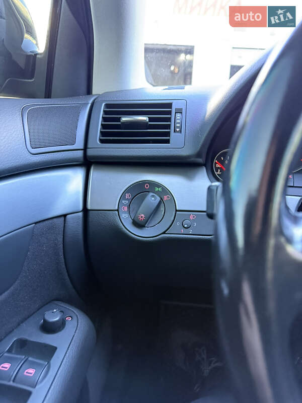 Седан Audi A4 2005 в Днепре фото 22 Седан Audi A4 2005 в Днепре