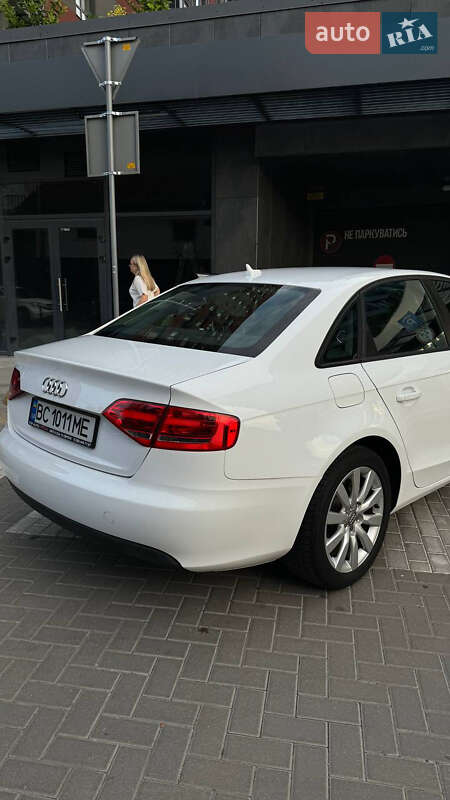 Седан Audi A4 2012 в Львове фото 13 Седан Audi A4 2012 в Львове