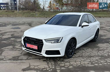 Седан Audi A4 2019 в Києві