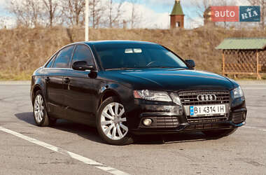 Седан Audi A4 2012 в Полтаве