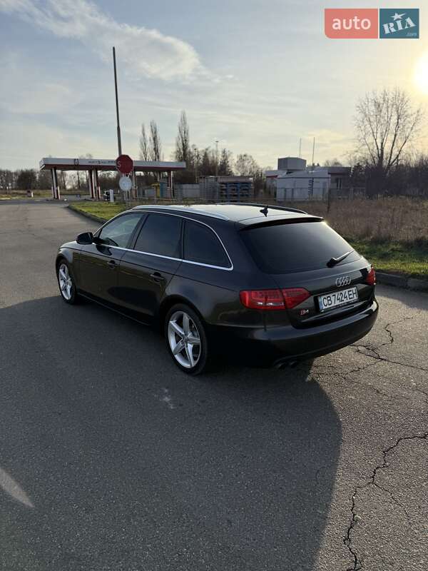 Універсал Audi A4 2010 в Ніжині