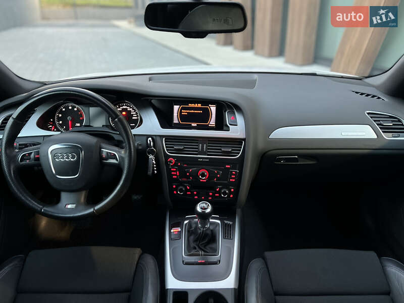 Універсал Audi A4 2010 в Луцьку