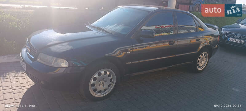 Седан Audi A4 2000 в Тернополі