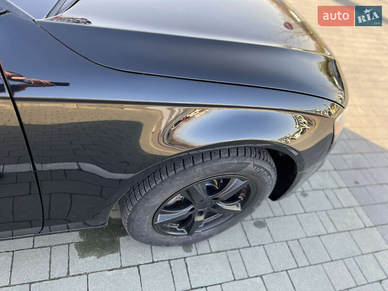 Седан Audi A4 2012 в Хмельницькому