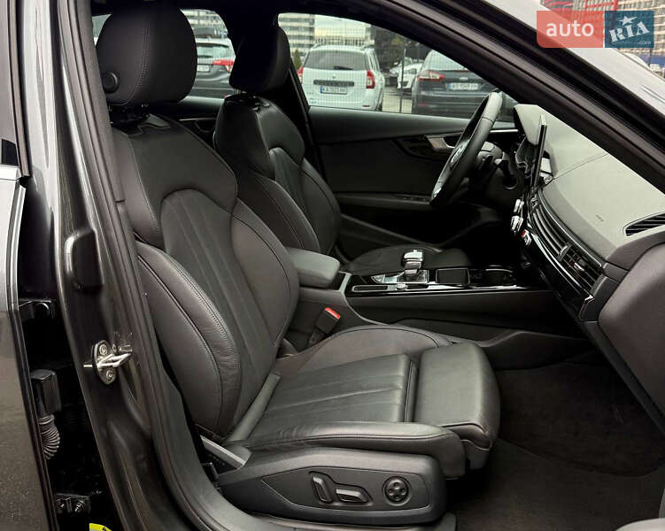 Седан Audi A4 2020 в Києві