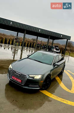Седан Audi A4 2016 в Солотвине