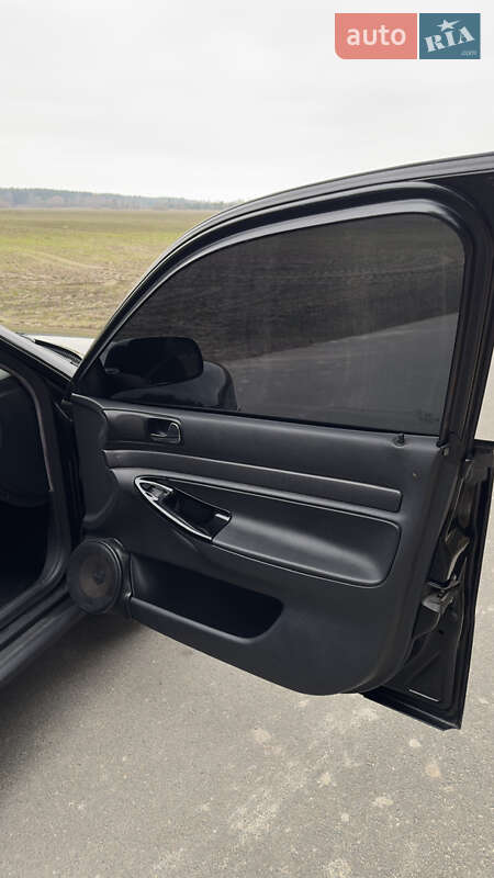 Седан Audi A4 1996 в Бородянці