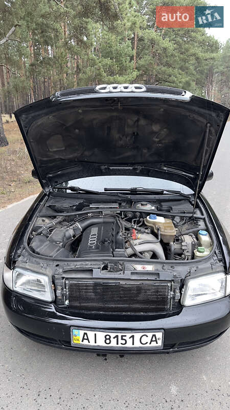 Седан Audi A4 1996 в Бородянці