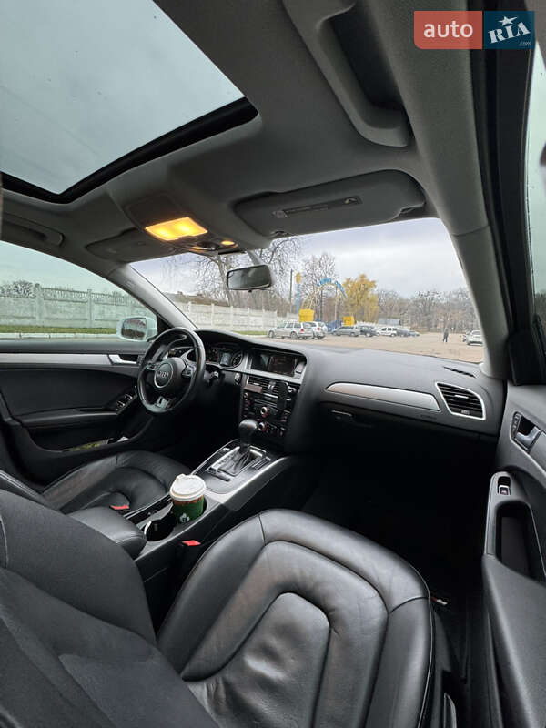 Седан Audi A4 2014 в Києві фото 10 Седан Audi A4 2014 в Києві