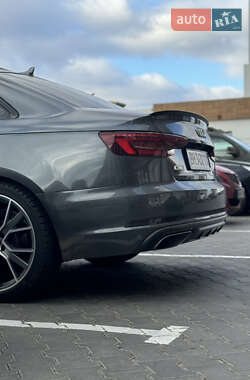 Седан Audi A4 2019 в Одесі