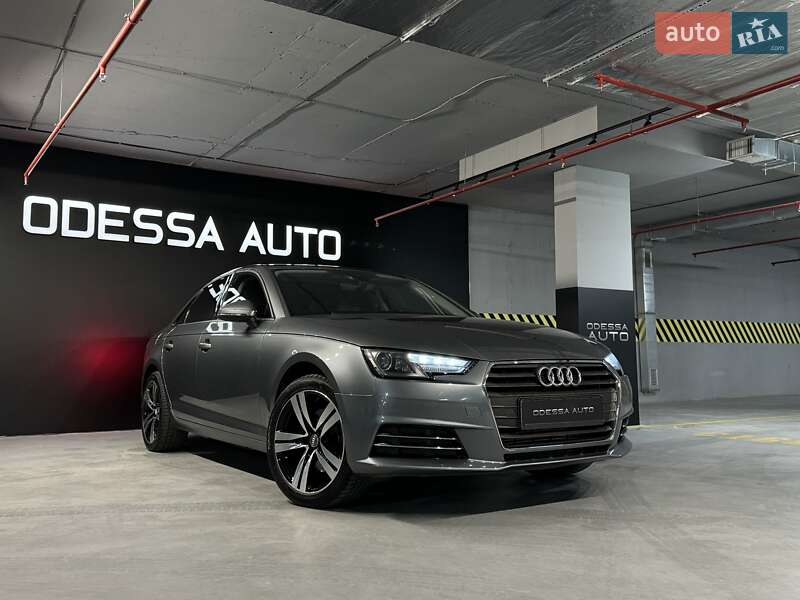 Седан Audi A4 2017 в Одесі