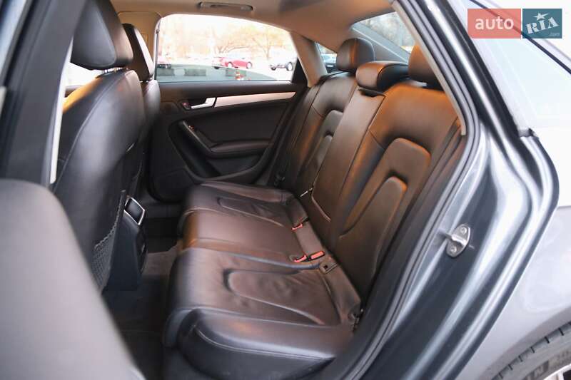 Седан Audi A4 2014 в Києві фото 10 Седан Audi A4 2014 в Києві