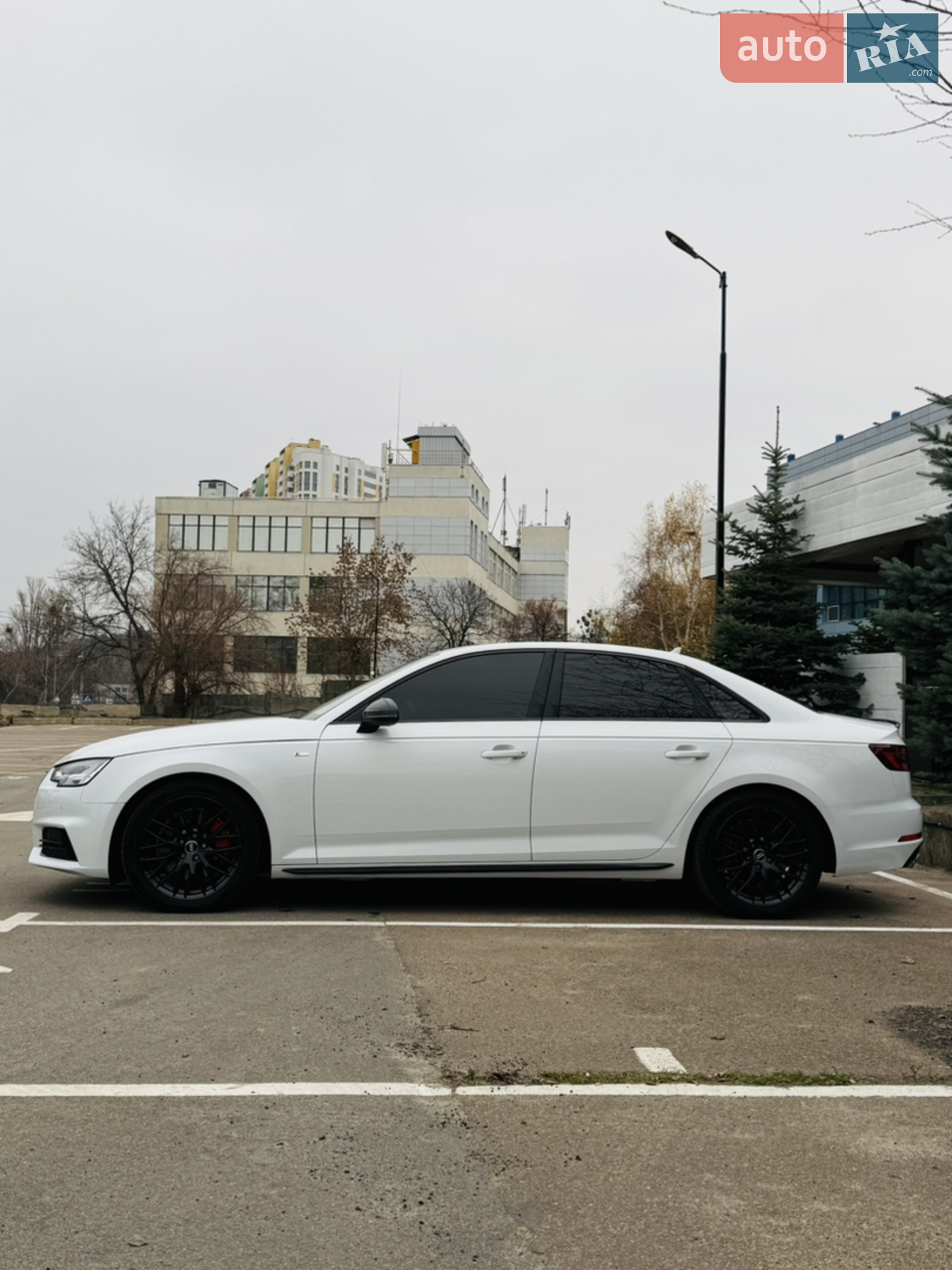 2017 Audi A4 - мініатюра 4